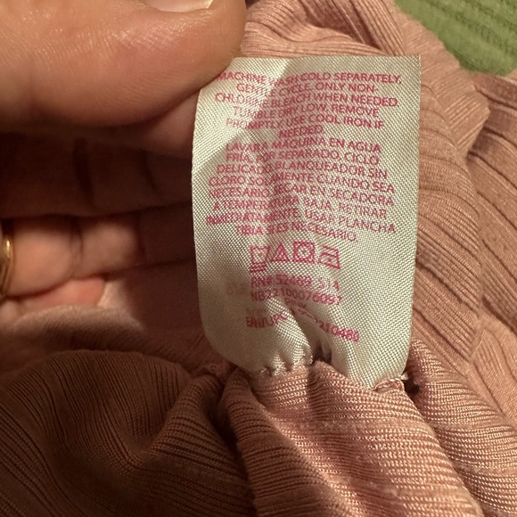 No Boundaries size XL 15-17 juniors crop blush pink top with buttons - Picture 3 of 5